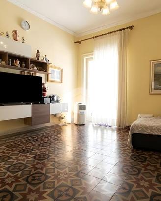 4 LOCALI A PALERMO