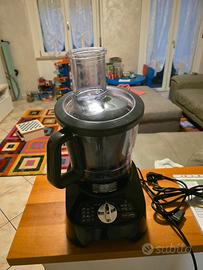 Frullatore multifunzione 