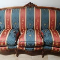 Divano e due poltrone