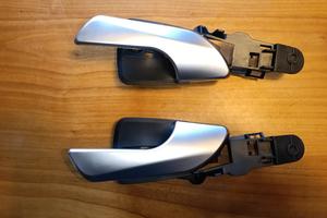 maniglie interne porte posteriori Giulietta Alfa R