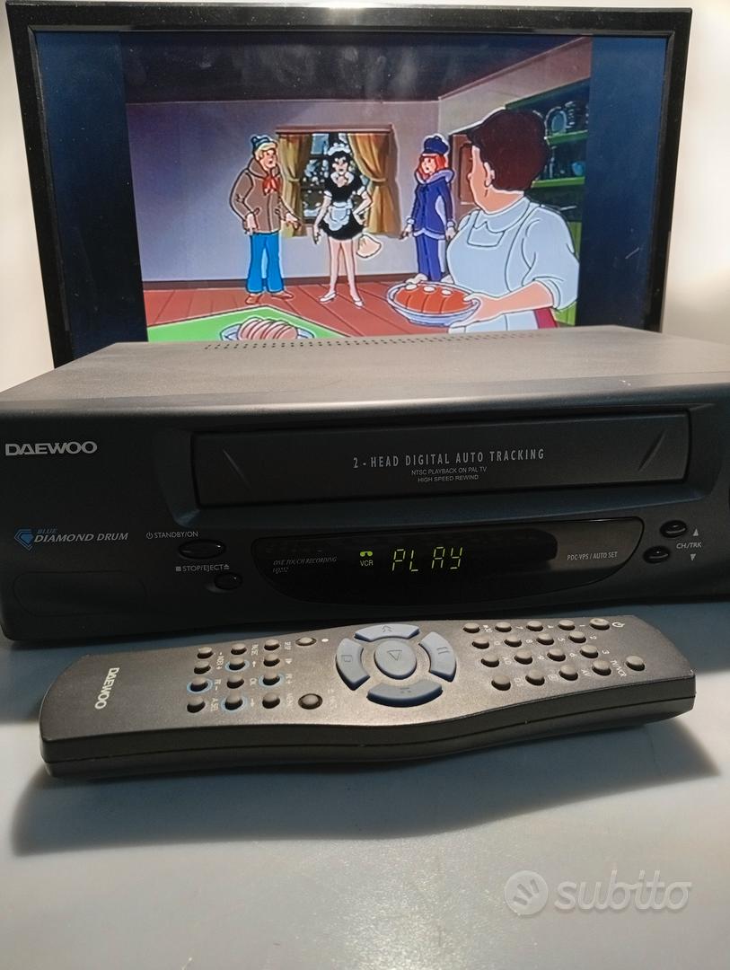 Videoregistratore VHS Funzionante con Telecomando - Audio/Video In vendita a Pavia