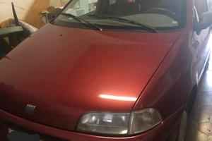 Fiat punto rossa bordeaux 