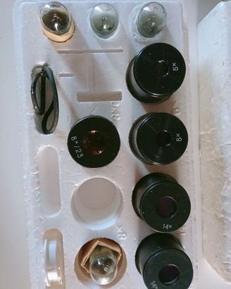 Kit incompleto accessori microscopio