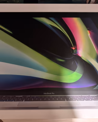 Macbook Pro M2 2022