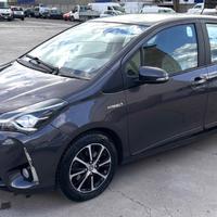 Toyota Yaris 1.5 BENZ/Hybrid 101cv 5p Lounge AUTOM