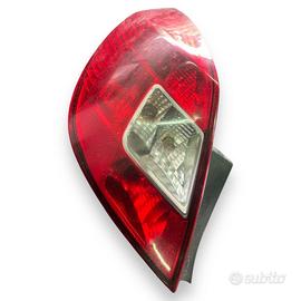 STOP FANALE POSTERIORE SINISTRO OPEL Corsa D 5P 1a