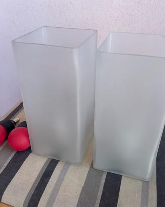 Lampade da tavolo IKEA e lampadine