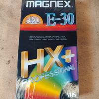 VHS Magnet Pro E 30 HX + Professional 