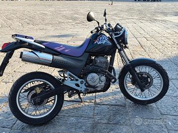 Honda XLR 650 (1998) – 