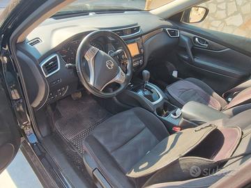 NISSAN XTRAIL ANNO 2017 - 7 POSTI