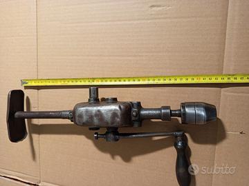 Trapano a manovella vintage