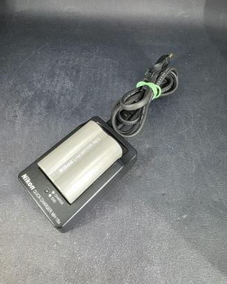 Caricabatterie  Nikon MH-18a + batteria EN-EL3e