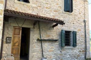 Casa Singola a Montecreto