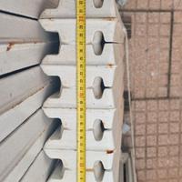 Caloriferi / Radiatori/Termosifoni in ghisa