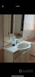 Bagno - lavabo con mobiletto