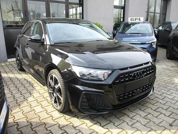 Audi A1 Sportback 30 1.0 tfsi Identity Black 116cv