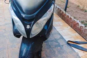 Burgman 400 k9 motore e varie