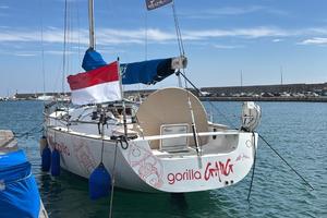 Barca a vela regata - crociera Comet 45S