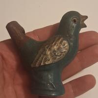 Antico fischietto uccello 