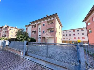 6 LOCALI A MALALBERGO