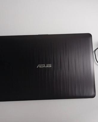 Asus vivobook15 + caricatore + valigetta