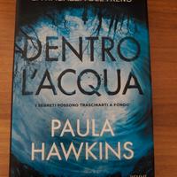 Dentro l acqua libro Paula hawkins 