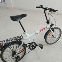 Tre bici a Selargius