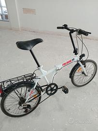 Tre bici a Selargius