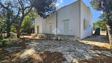 VILLA SINGOLA A NARDÒ