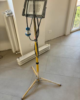 Lampada da cantiere 100w led