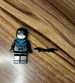Lego Batman Nightwing minifigure set  76160