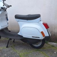 Vespa 125 V iscritta FMI Conservata