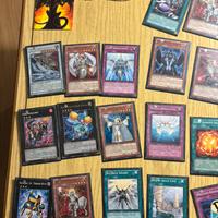 Mix di carte Yu-Gi-Oh