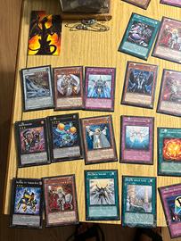 Mix di carte Yu-Gi-Oh