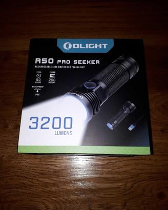 TORCIA OLIGHT PRO SEEKER