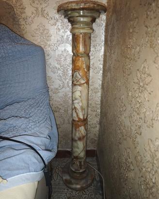 COLONNA IN ALABASTRO