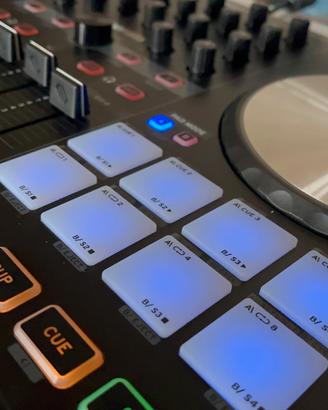 Console BEATMIX4 RELOOP