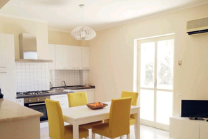 Luminoso appartamento centrale a Marina di Gioiosa