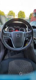 OPEL ZAFIRA 2012 - VOLANTE
