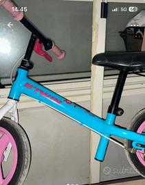 Bicicletta senza pedali