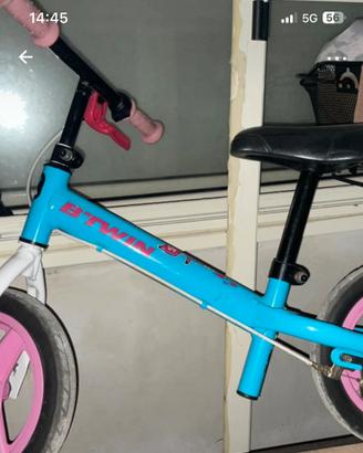 Bicicletta senza pedali