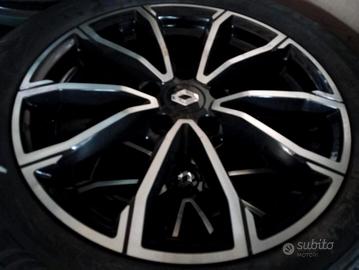 Cerchi in lega 17" RENAULT CAPTUR con gomme neve