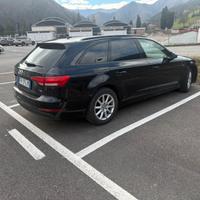 A4 V 2018 Avant 35 2.0 tdi S line edition 15