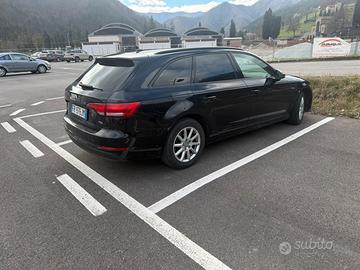 A4 V 2018 Avant 35 2.0 tdi S line edition 15