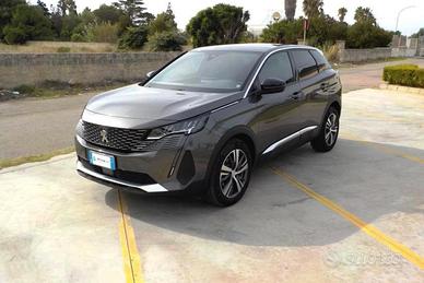 PEUGEOT 3008 Hybrid 136 e-DCS 6 Allure Pack