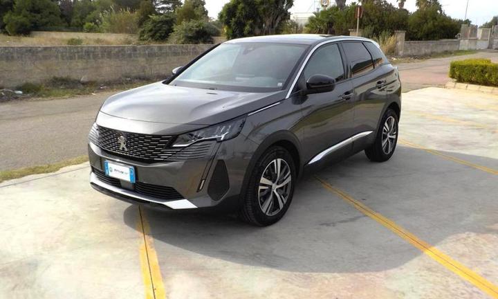 PEUGEOT 3008 Hybrid 136 e-DCS 6 Allure Pack