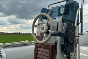 Gommone Joker 440 con carrello