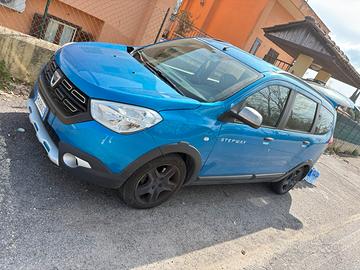 DACIA LODGY STEPWAY “Brave”
