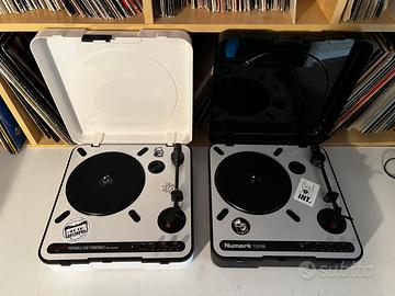 Coppia giradischi portatili Numark Pt 01