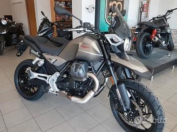 Moto Guzzi V85 STRADA my.2025 nuove kmzero
